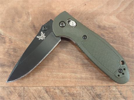 Benchmade 556 Folding Knife